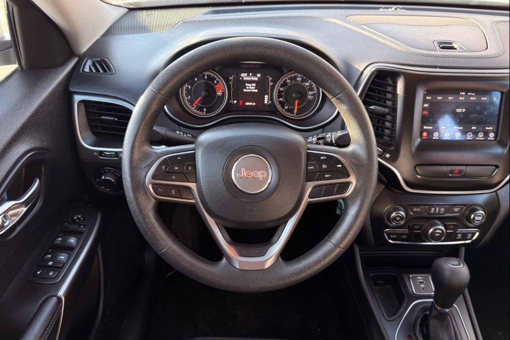 used 2020 Jeep Cherokee car, priced at $14,900