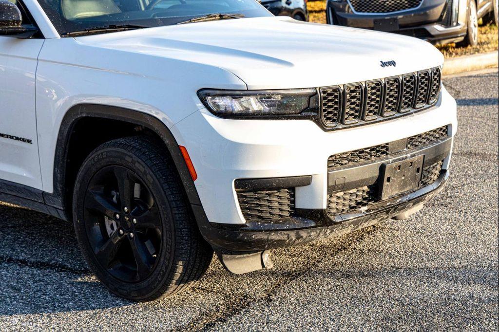used 2023 Jeep Grand Cherokee L car, priced at $23,900
