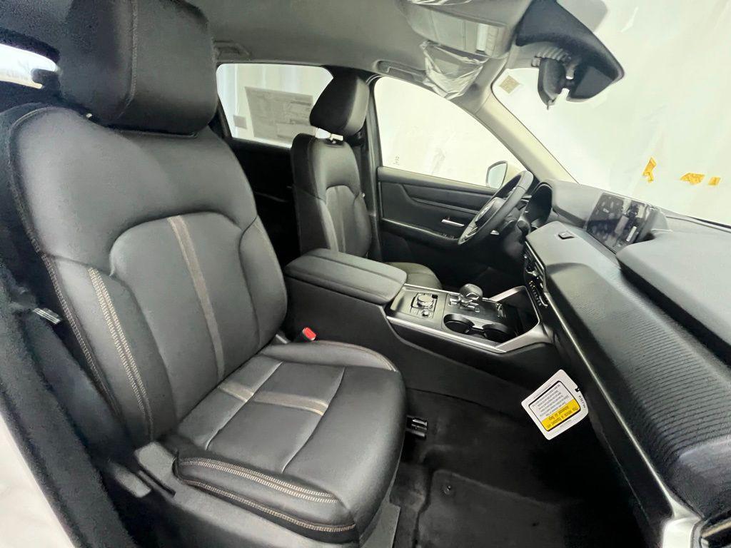 new 2026 Mazda CX-90 car, priced at $38,664