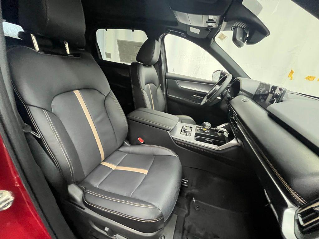 new 2026 Mazda CX-70 car, priced at $53,171