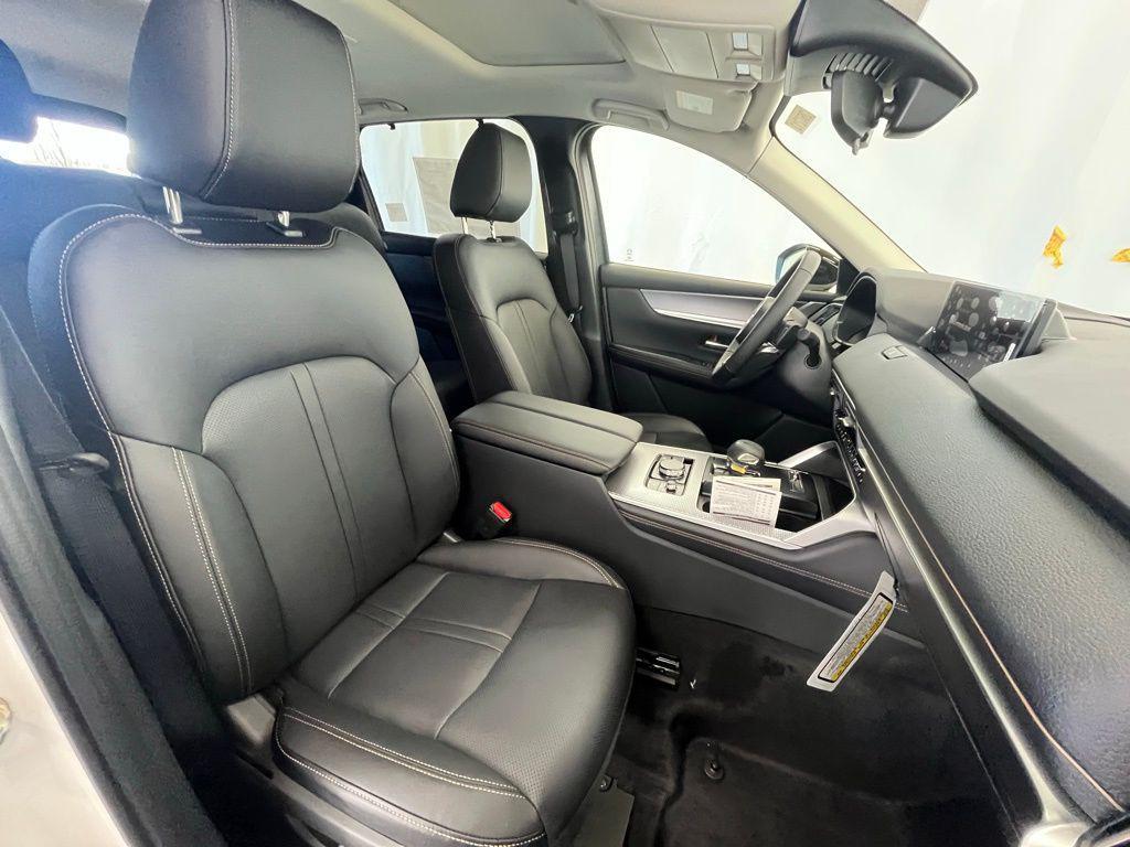 new 2026 Mazda CX-70 car, priced at $41,940