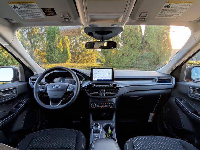 new 2025 Ford Escape car, priced at $27,500