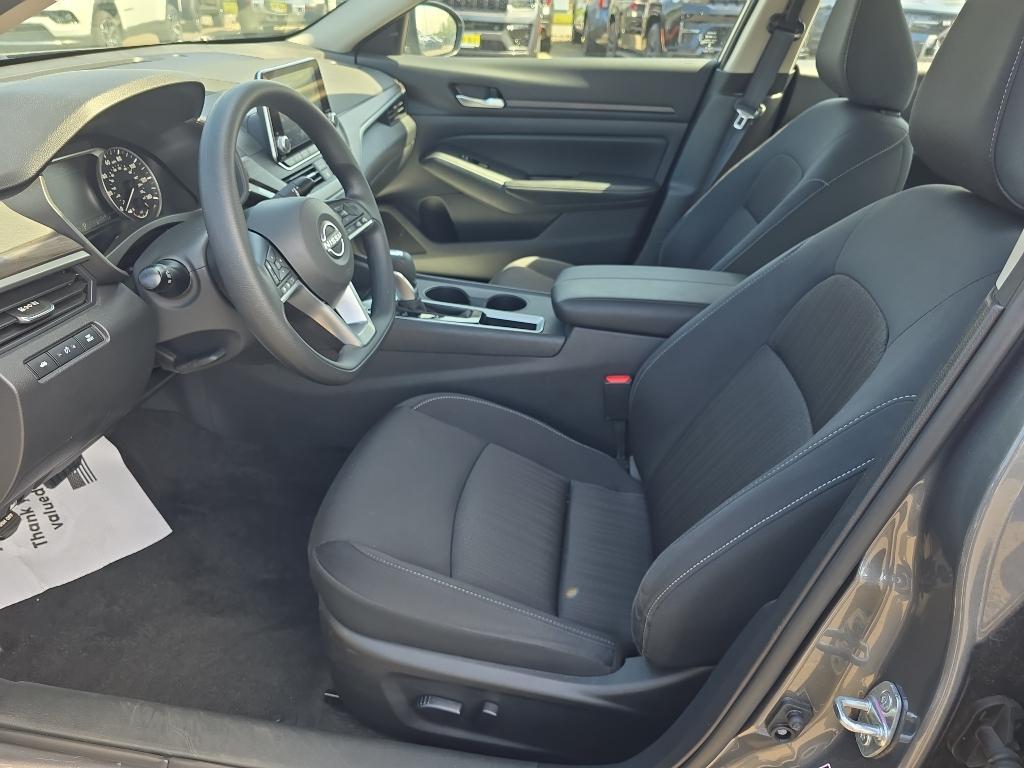 used 2025 Nissan Altima car, priced at $22,487