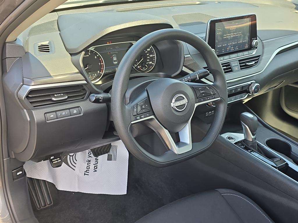 used 2025 Nissan Altima car, priced at $22,487