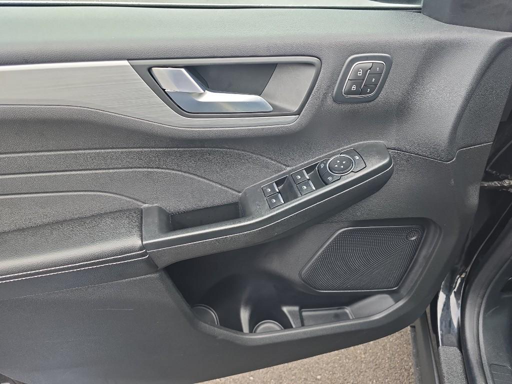 used 2024 Ford Escape car, priced at $29,999