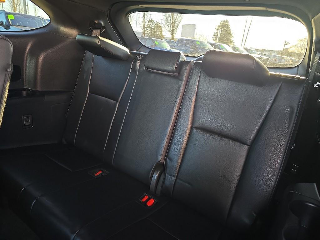 used 2024 Toyota Highlander car, priced at $43,999