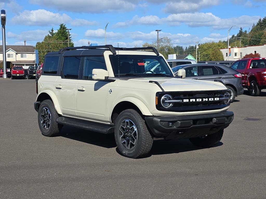 new 2025 Ford Bronco car, priced at $53,716