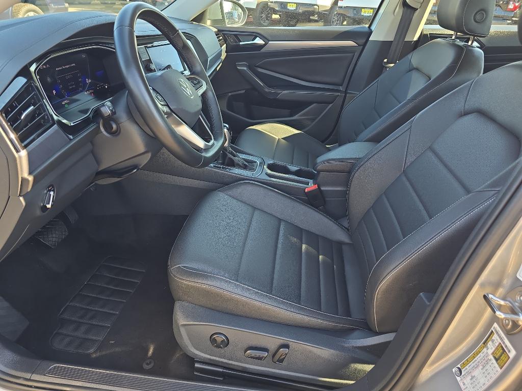 used 2024 Volkswagen Jetta car, priced at $16,487