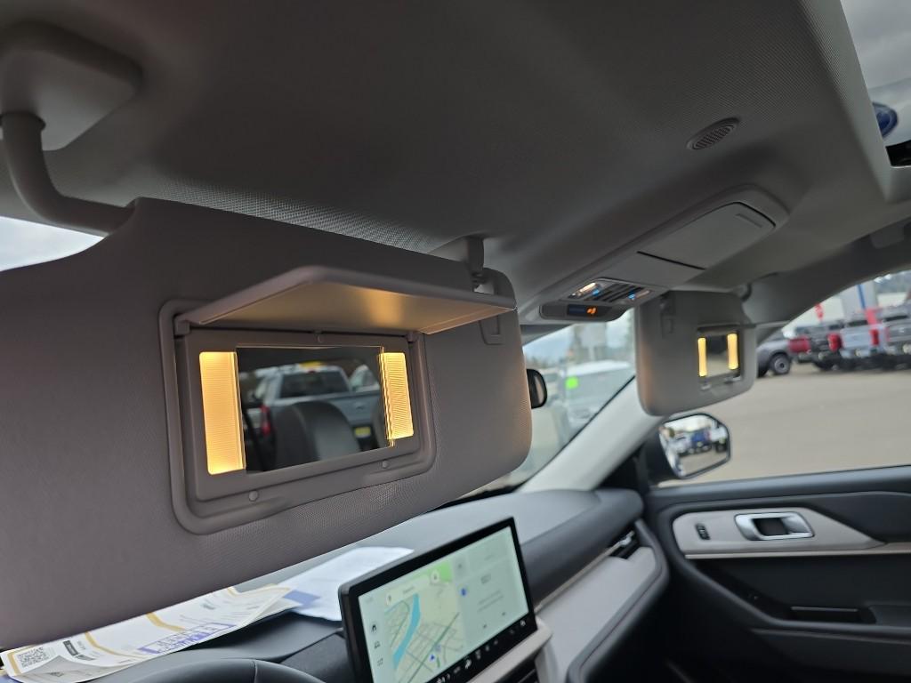 used 2025 Ford Explorer car, priced at $43,999