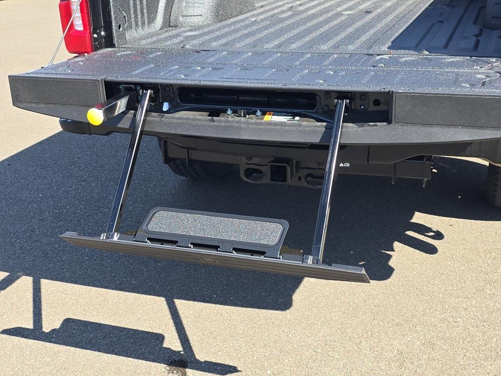 new 2025 Ford F-350 car, priced at $83,557