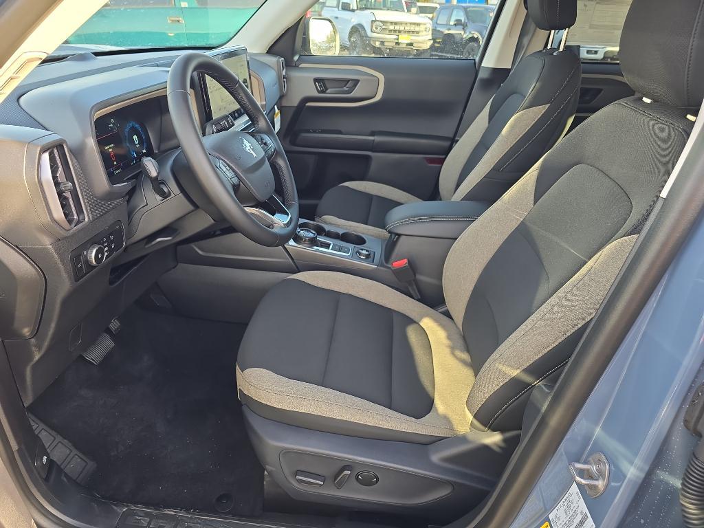 new 2025 Ford Bronco Sport car, priced at $38,324