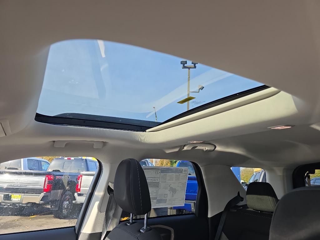 new 2025 Ford Bronco Sport car, priced at $38,324