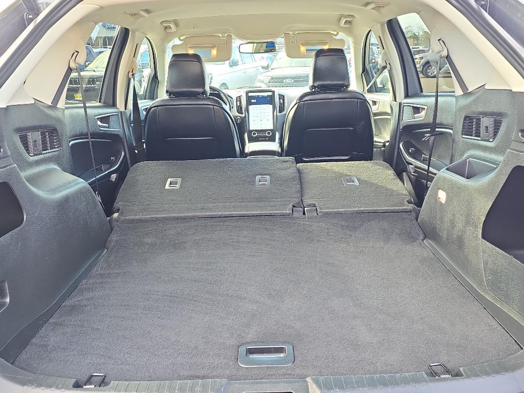 used 2024 Ford Edge car, priced at $27,999