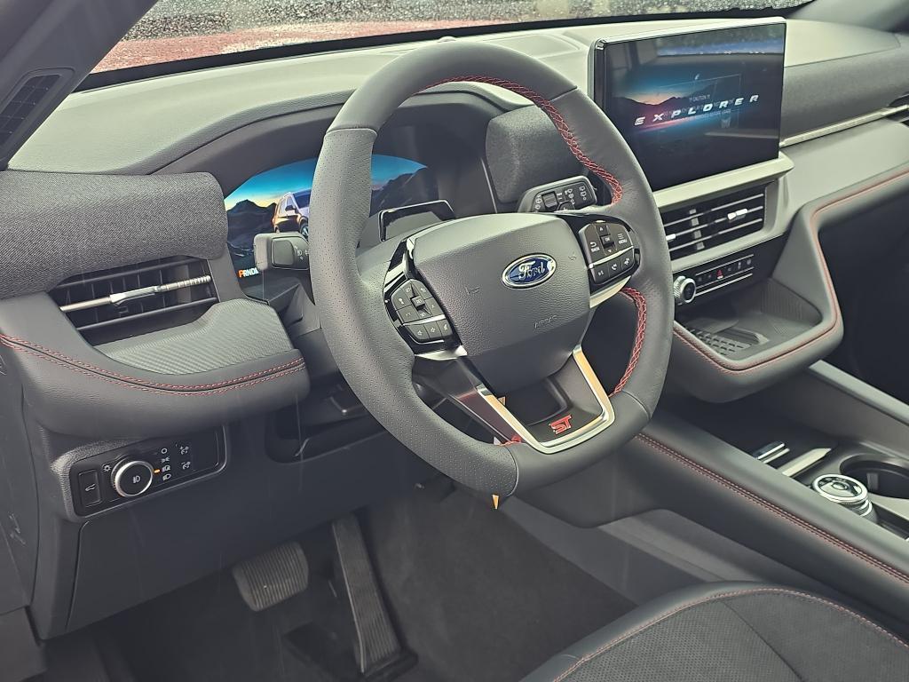 new 2025 Ford Explorer car, priced at $59,552