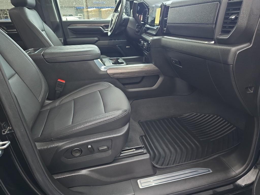 used 2024 Chevrolet Silverado 3500 car, priced at $69,999