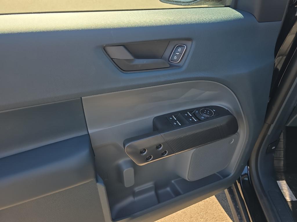 new 2025 Ford Maverick car, priced at $38,228