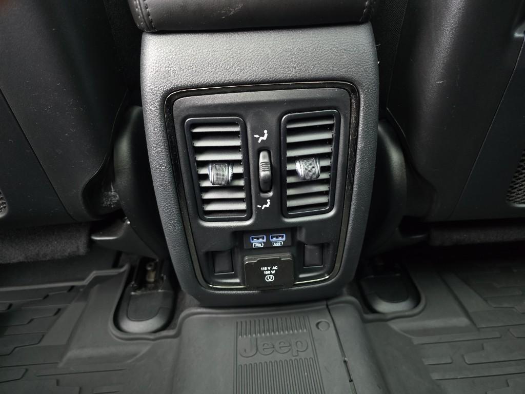 used 2020 Jeep Grand Cherokee car, priced at $25,999