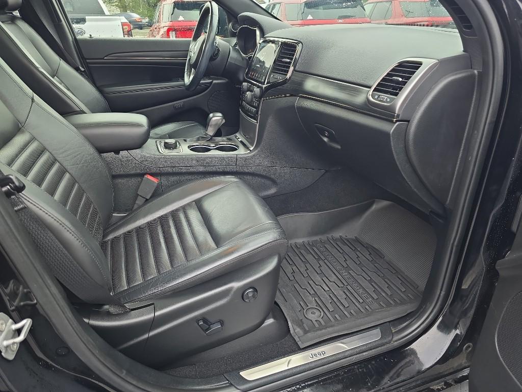 used 2020 Jeep Grand Cherokee car, priced at $25,999