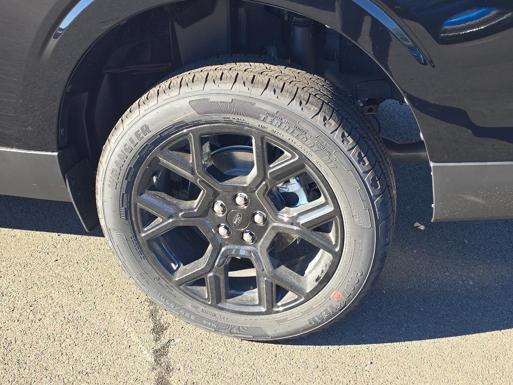 new 2025 Ford Maverick car, priced at $41,258