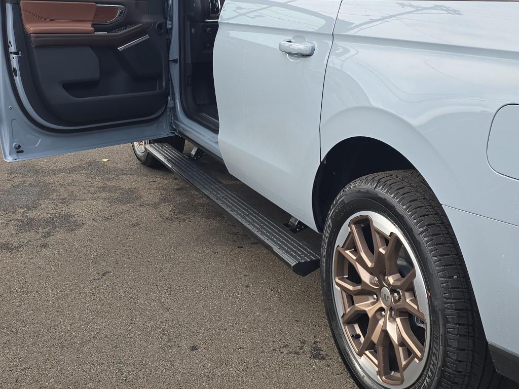 new 2025 Ford Expedition Max car, priced at $87,807