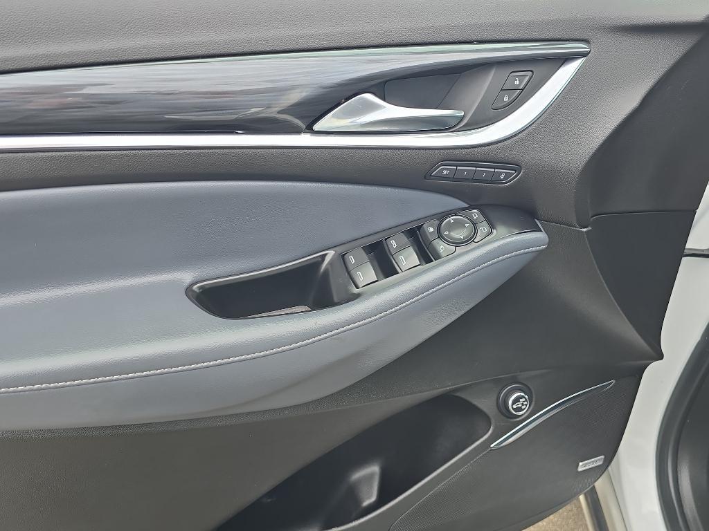 used 2024 Buick Enclave car, priced at $35,525