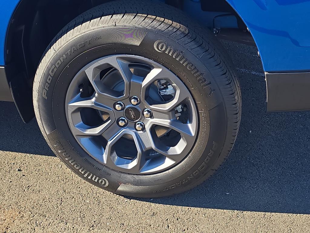 new 2025 Ford Maverick car, priced at $34,181
