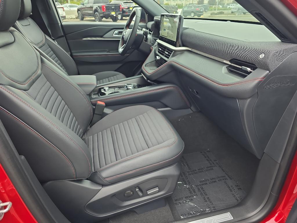 new 2025 Ford Explorer car, priced at $45,078