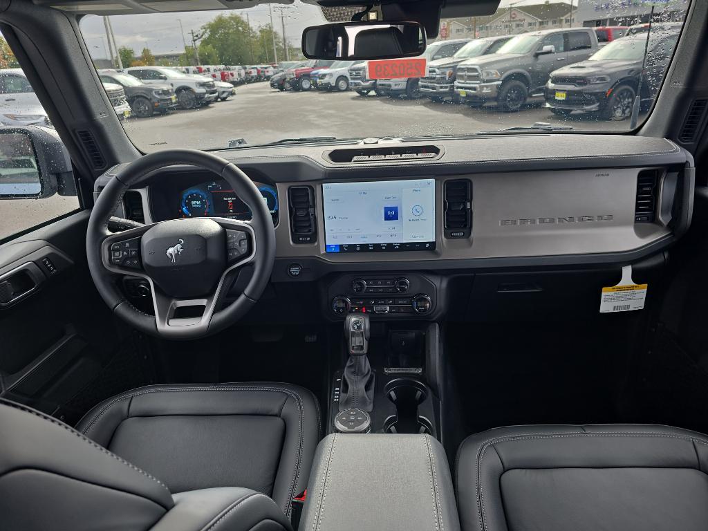 new 2025 Ford Bronco car, priced at $62,270