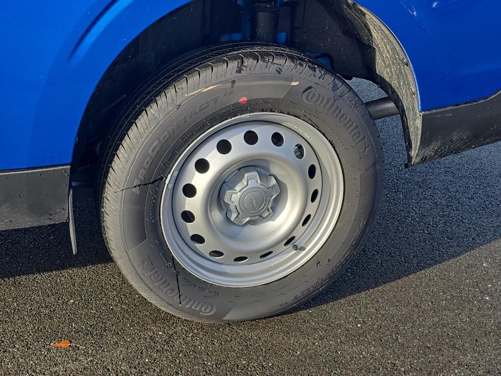 new 2025 Ford Maverick car, priced at $31,619