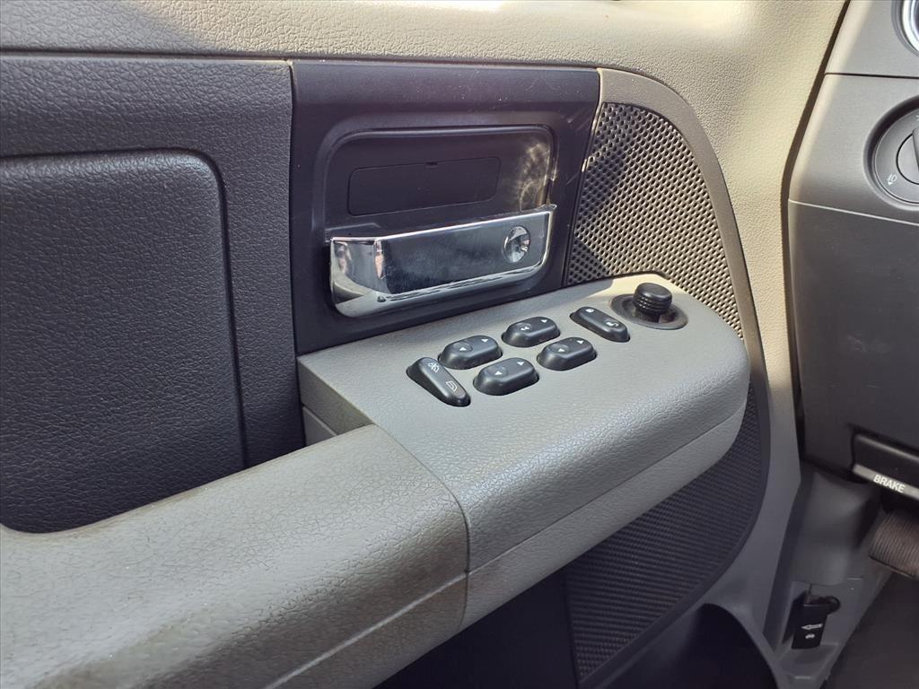 used 2007 Ford F-150 car, priced at $7,995