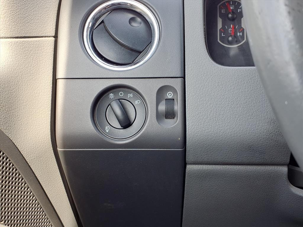 used 2007 Ford F-150 car, priced at $7,995