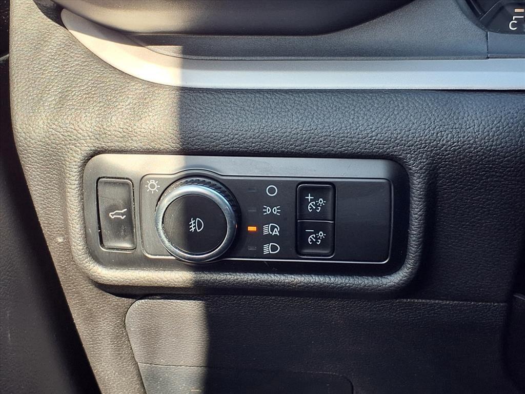 used 2023 Ford Explorer car, priced at $27,888