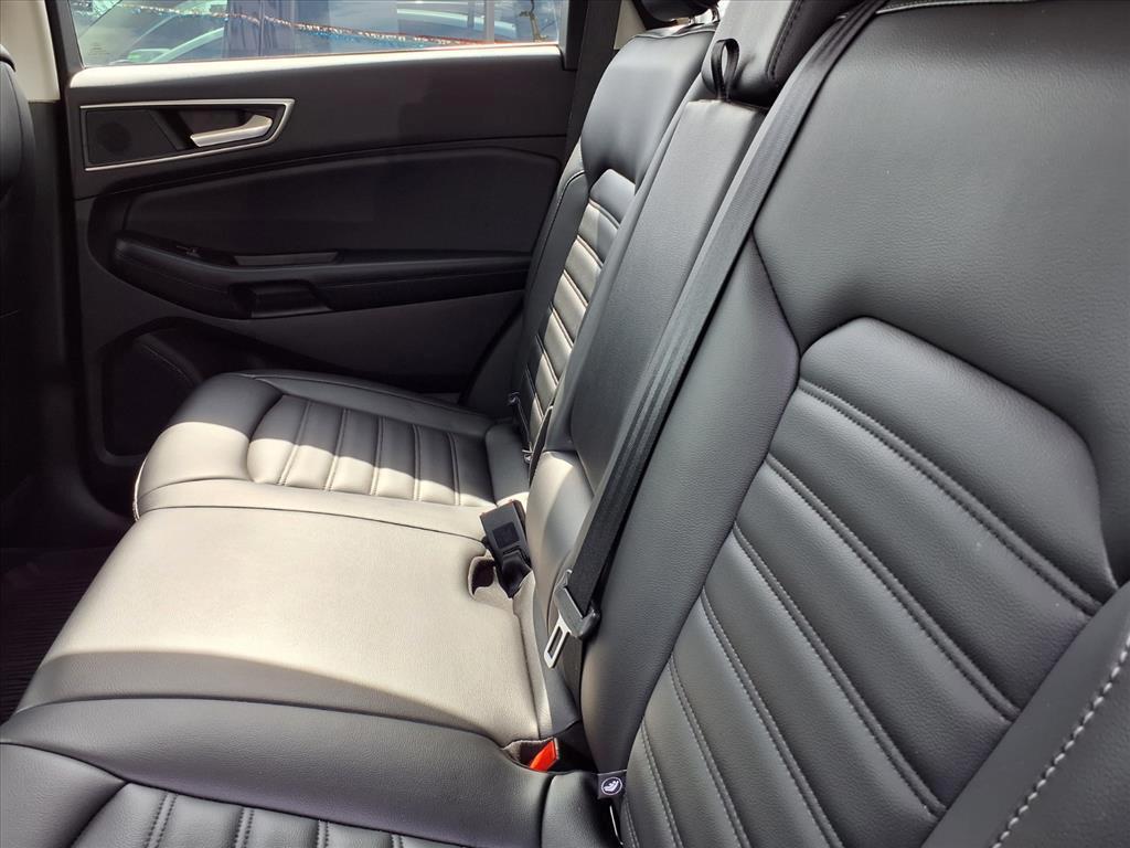 used 2024 Ford Edge car, priced at $31,988