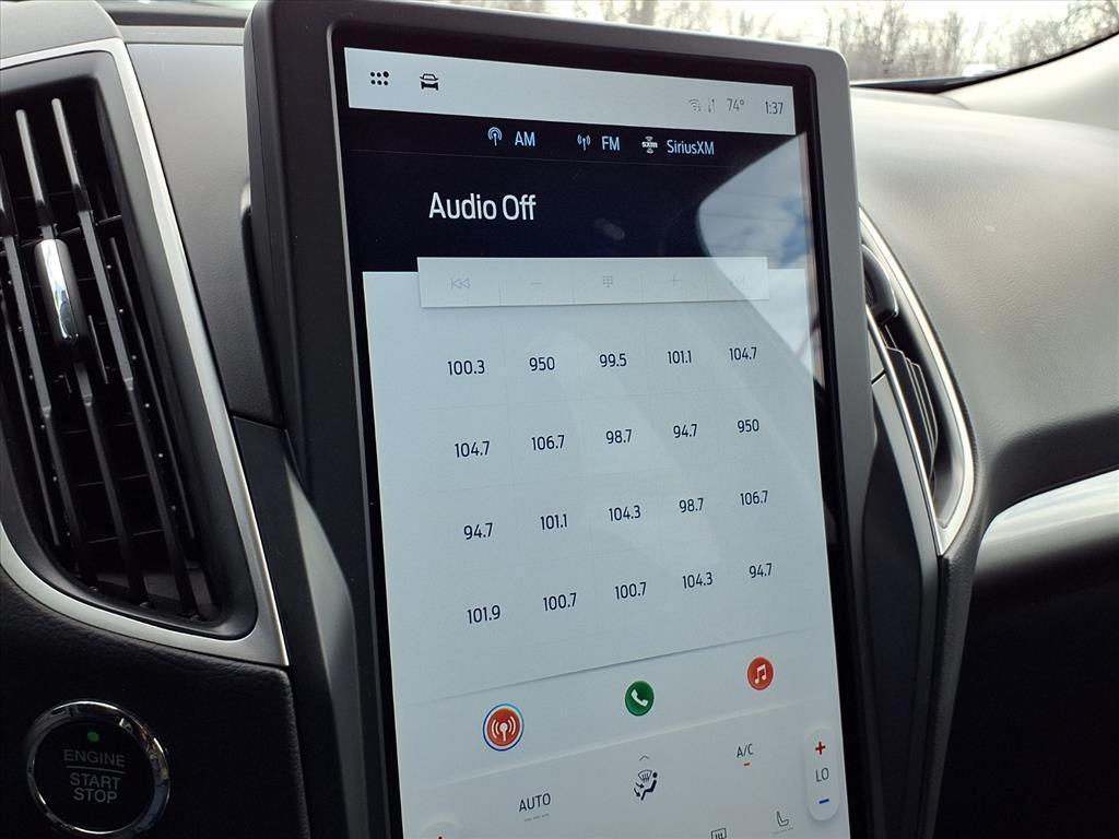 used 2024 Ford Edge car, priced at $31,988