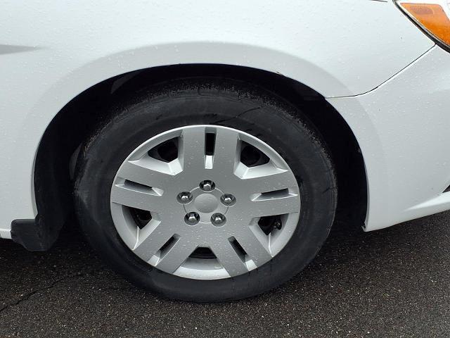 used 2012 Chrysler 200 car, priced at $4,998