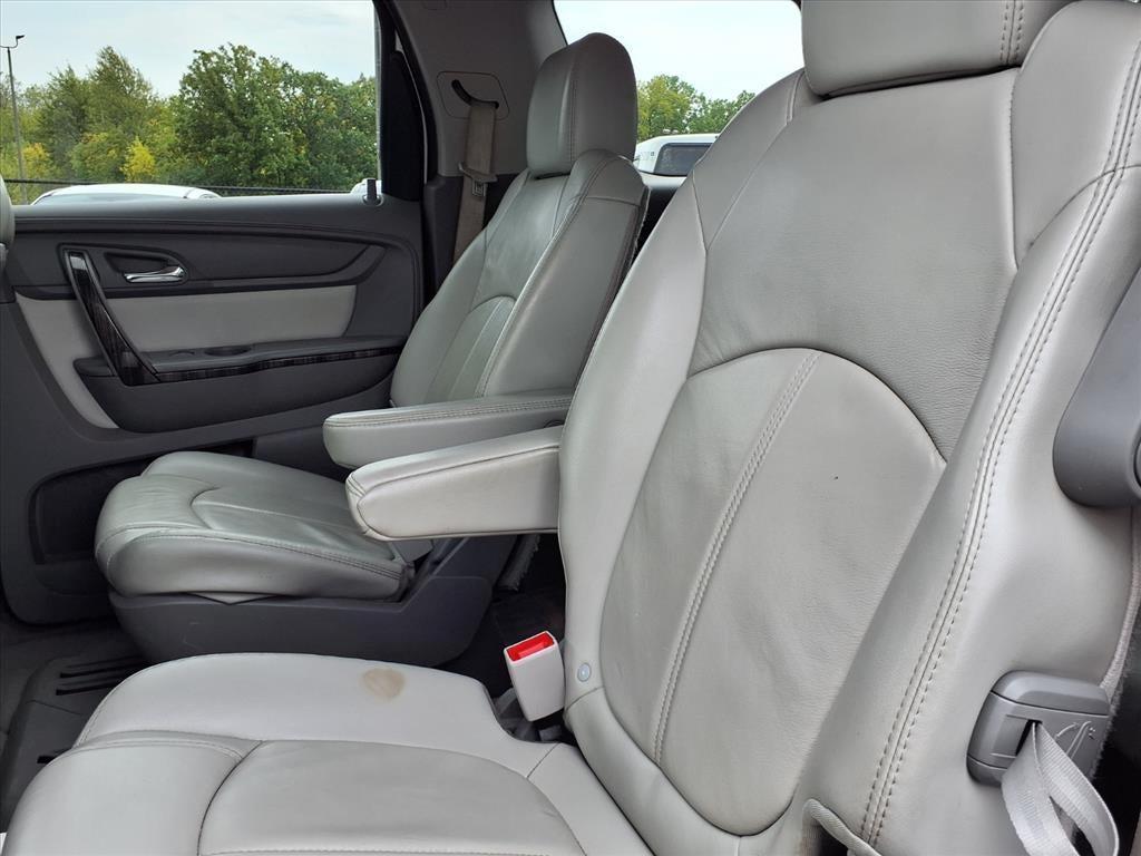 used 2014 GMC Acadia car, priced at $5,998