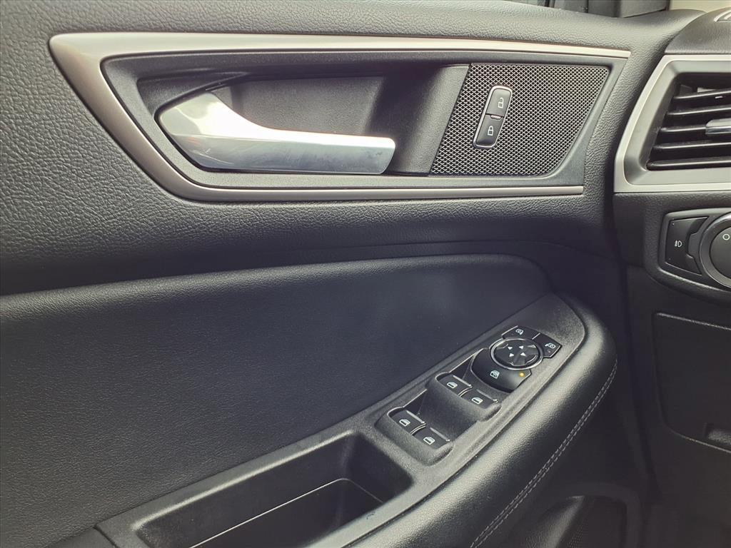 used 2023 Ford Edge car, priced at $27,688