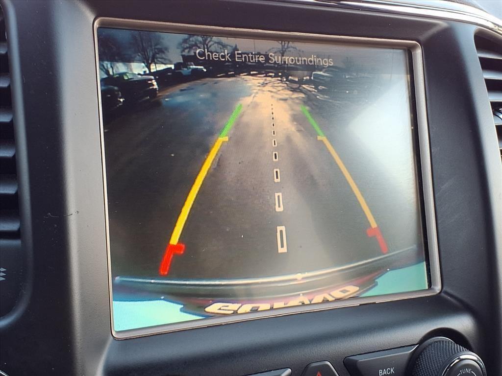 used 2017 Jeep Grand Cherokee car, priced at $10,998