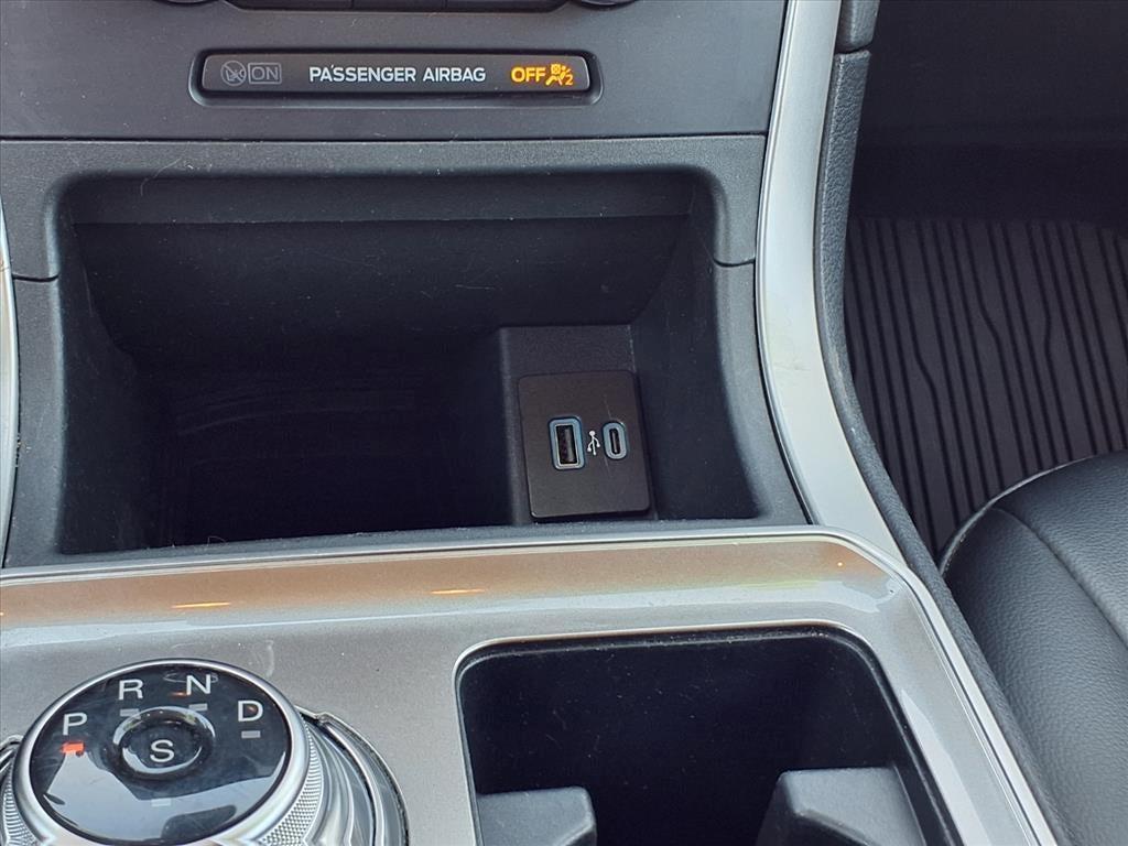 used 2023 Ford Edge car, priced at $27,998