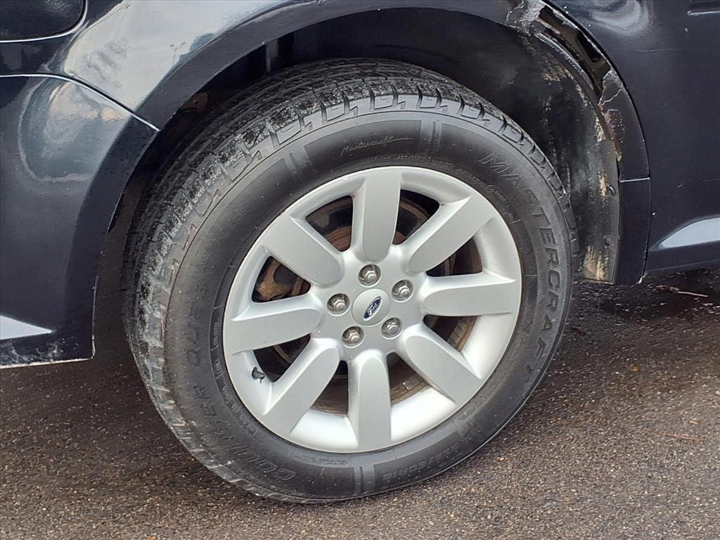 used 2009 Ford Flex car, priced at $1,995