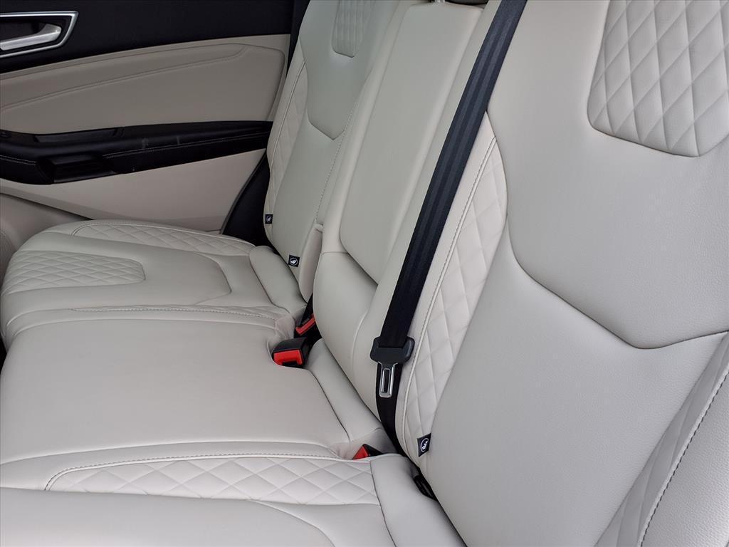 used 2023 Ford Edge car, priced at $26,988