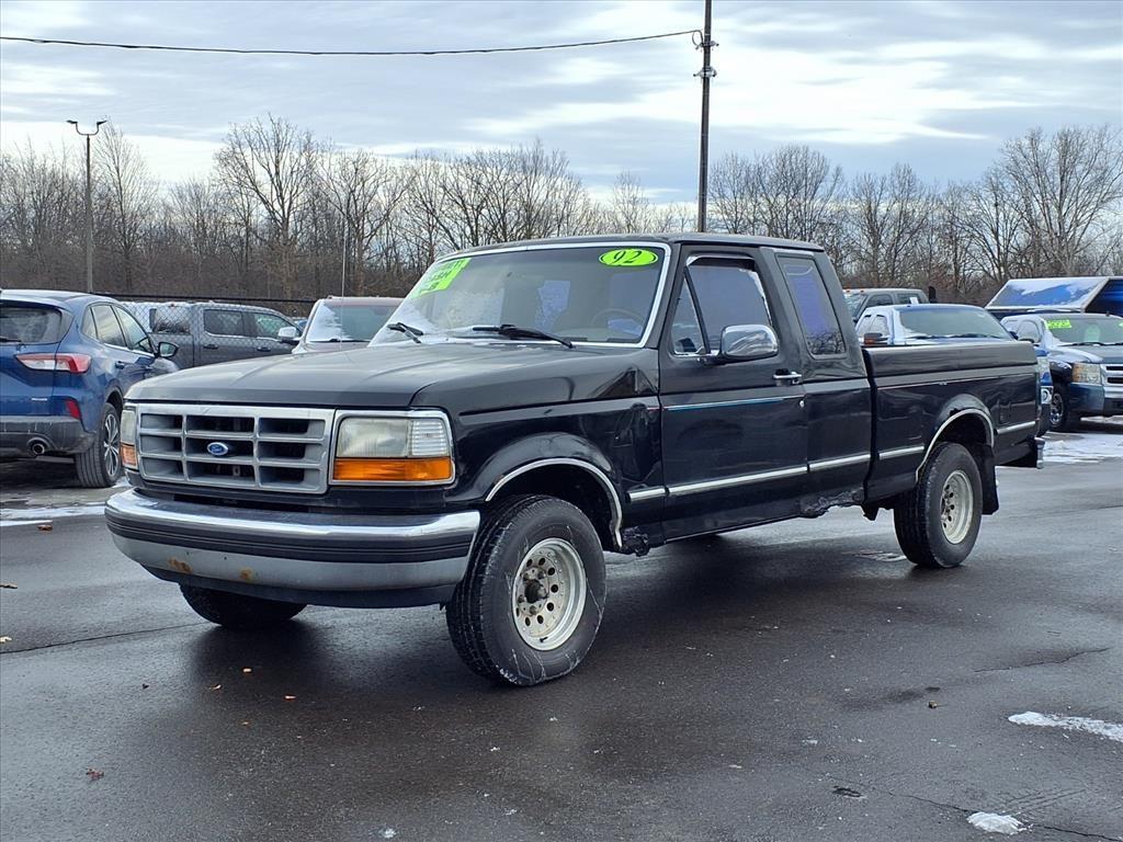 used 1992 Ford F-150 car, priced at $2,995