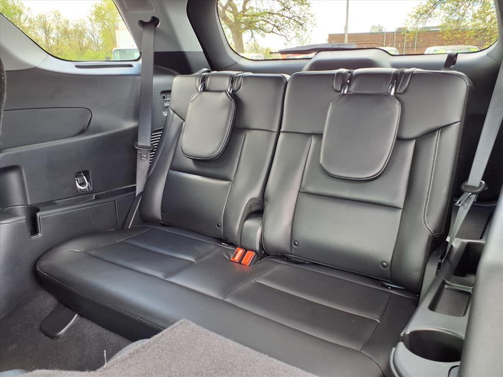 used 2024 Ford Explorer car, priced at $37,998