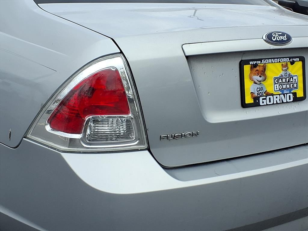 used 2006 Ford Fusion car, priced at $2,995