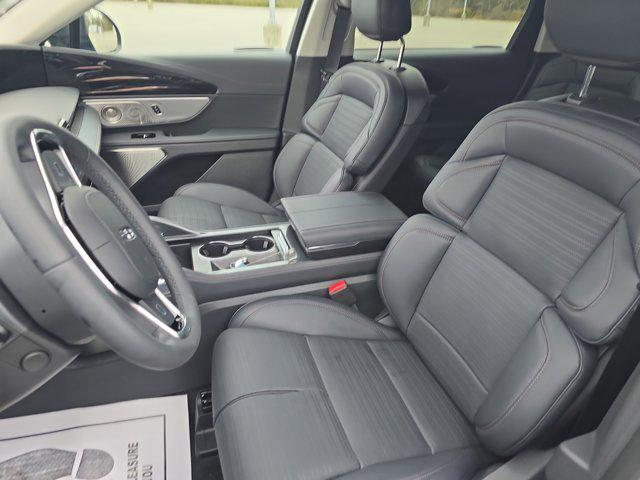 new 2026 Lincoln Nautilus car, priced at $76,795