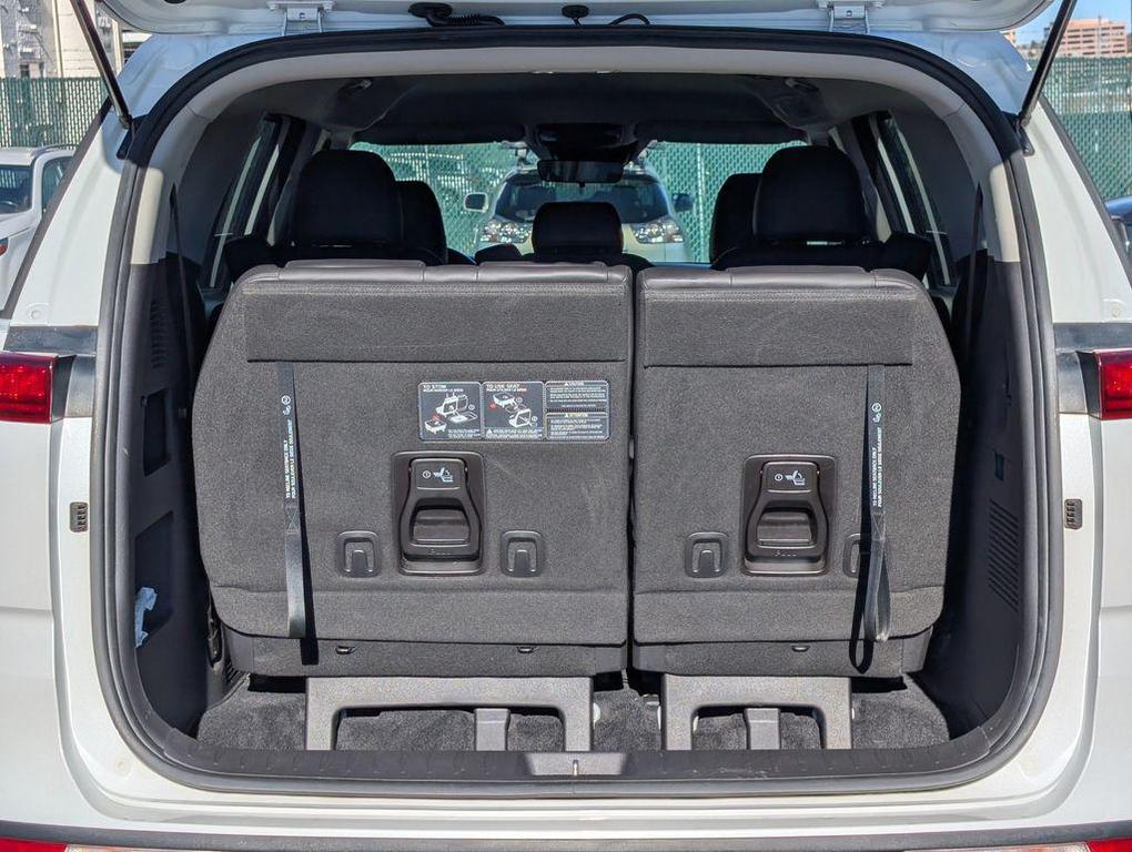 used 2022 Kia Carnival car, priced at $25,999