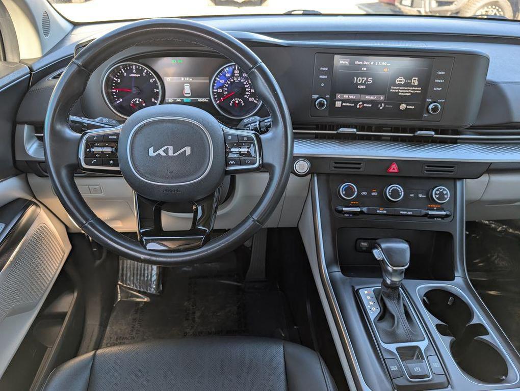 used 2022 Kia Carnival car, priced at $25,999