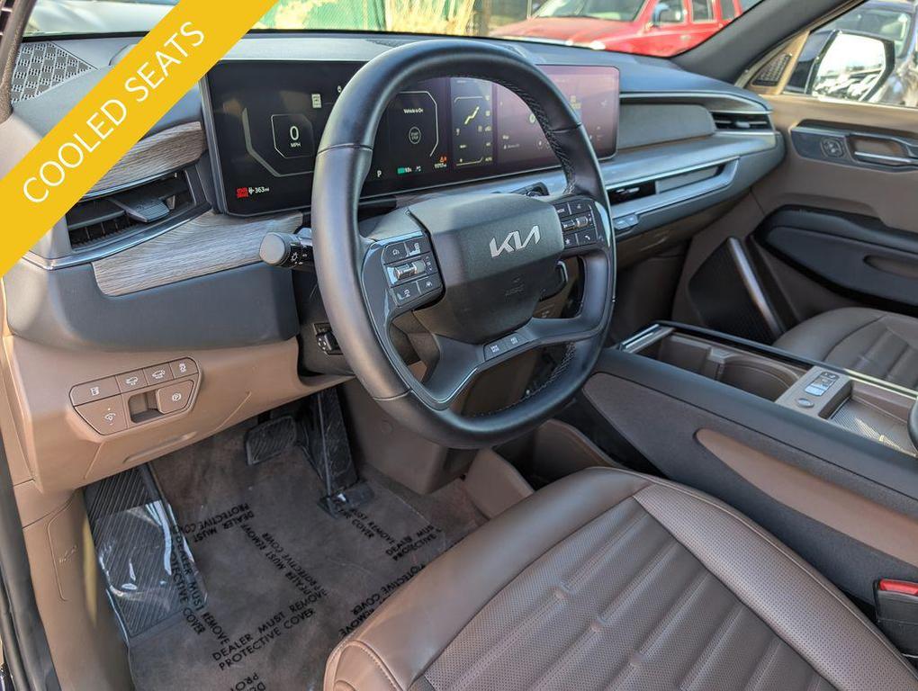 used 2024 Kia EV9 car, priced at $40,499