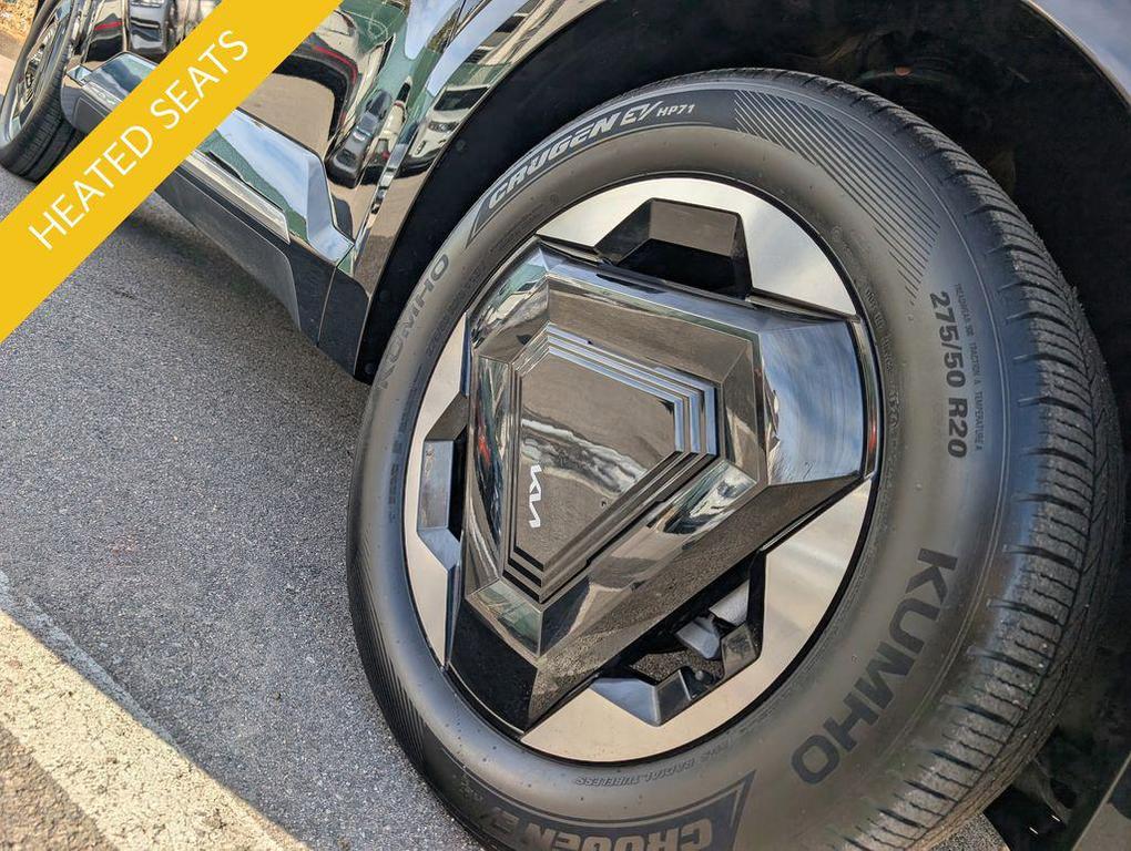 used 2024 Kia EV9 car, priced at $40,499