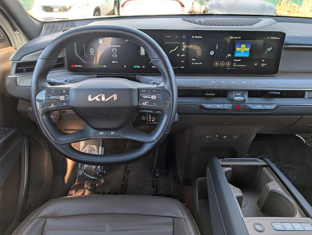 used 2024 Kia EV9 car, priced at $40,499